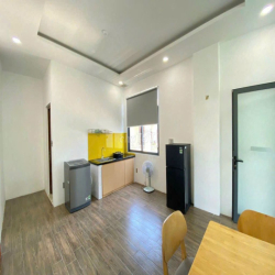 CĂN HỘ 1 PHÒNG NGỦ CÓ BAN CÔNG RỘNG GẦN CẦU TIÊN SƠN