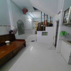 CHO THUÊ NHÀ 4 X 10M TRỆT LẦU 2PN 2VC MỚI ĐẸP TÂY THẠNH GẦN TRƯỜNG 