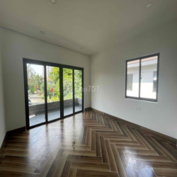 Chính chủ cho thuê biệt thự Valora sân vườn 3 PN - *** - Phúc