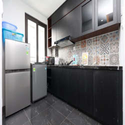 Cho thuê CHDV Studio mới ở Trịnh Công Sơn, cạnh TTTM Lotte Tây Hồ