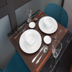 Cho thuê CHDV Studio mới ở Trịnh Công Sơn, cạnh TTTM Lotte Tây Hồ