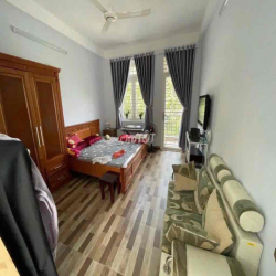 NHÀ PHỐ 4 TẦNG 5PN 5WC KDC PHƯỚC BÌNH GẦN CÔNG VIÊN THOÁNG MÁT