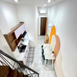 Căn Hộ Duplex 2 Không Gian Ngủ Full Nội Thất Mới Hồng Bàng - Hậu Giang