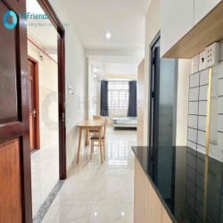 ngay ngã tư Bình Thái, căn hộ mới thoáng mát, giá rẻ ở được đông