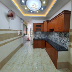 Cần cho thuê nhà HXH 213/3A Nơ Trang Long P.11 Q.Bình Thạnh