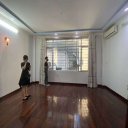 Nhà phân lô phố  Nghĩa Đô - Dt 60m x 6 tầng có Thang máy, 30 triệu/th