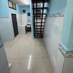 Nhà cho thuê .nguyễn trãi Q1