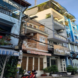 Chính chủ cho thuê nhà nguyên căn đường Hưng Phú P8 Q8