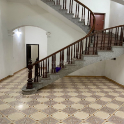 Cho Thuê Nhà Phố Thuý Lĩnh