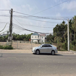 Cho thuê Mặt bằng 2000m2 (50x40m) Đường Hưng Dịnh 31