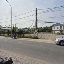 Cho thuê Mặt bằng 2000m2 (50x40m) Đường Hưng Dịnh 31