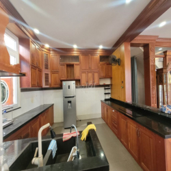 Cho thuê biệt thự 7x18m 3L4PN gần Đỗ Xuân Hợp, Cầu Năm Lý