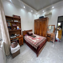 Cho thuê Nhà 3 tầng đủ đồ đẹp ở ngõ 437 Đà Nẵng