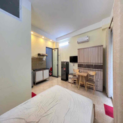 Cho Thuê Studio quận 10 - Thang máy nhà xe - hẻm yên tĩnh - Rộng 35m2