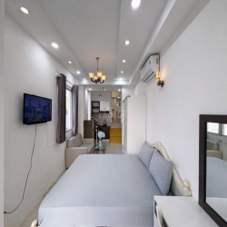 Căn hộ nội thất cao cấp cửa sổ thoáng Lê Văn Sỹ gần CV Hoàng Văn Thụ