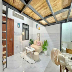 Cho Thuê Căn Hộ Duplex Full Nội Thất Ngay Đại Học Giao Thông Vận Tải