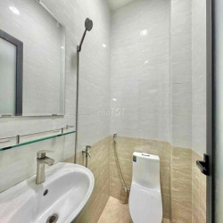 Cho Thuê Căn Hộ Duplex Full Nội Thất Ngay Đại Học Giao Thông Vận Tải