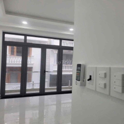 Cho Thuê Nhà Phố Nguyên Căn 5PN KDC Hoàng Quốc Việt Quận 7