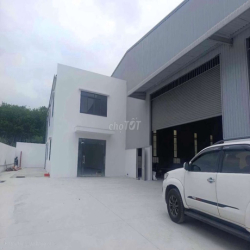 Cho Thuê Kho Xưởng Uyên Hưng Bình Dương.  dtkv: 5800m, dt xưởng: 3280m
