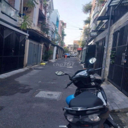 Nhà Mới, HXH - 4x15m, trệt 1 lầu sân thượng