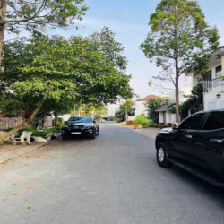 CHO THUÊ NHÀ: TRỆT 1 LẦU - FULL NỘI THẤT XỊN - KDC NAM LONG,  __ -- GI