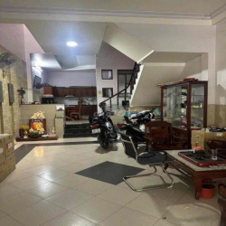 Cho thuê nhà thoáng mát sạch sẽ Cộng Hoà 5x15 1 trệt 3 lầu 5pn 5wc