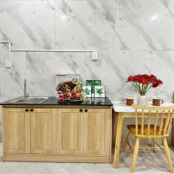 1 phòng ngủ ban công , studio cửa sổ trung tâm gần Lotte