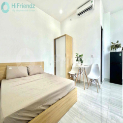1 phòng ngủ ban công , studio cửa sổ trung tâm gần Lotte