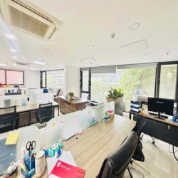 HOÀNG CẦU - ĐỐNG ĐA SANG NHƯỢNG VĂN PHÒNG 110M GIÁ CHỈ 16TR ĐẸP KENG