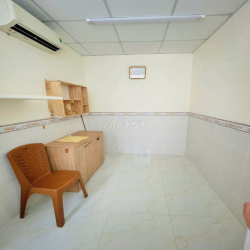 CHO THUÊ NHÀ HẺM 3M (BG) TRẦN PHÚ, P9, Q5 9,5TR