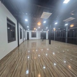 Cho thuê làm spa, cà fe gần làng đại học quốc gia