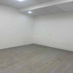 CHO THUÊ NHÀ NGUYÊN CĂN QUẬN 1 MẶT TIỀN