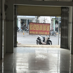 Cho thuê nhà nguyên căn mặt tiền QL 50 kinh doanh buôn bán
