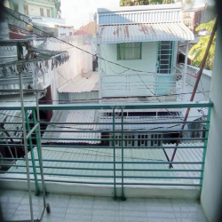 Bán nhà, chính chủ, có giấy tờ sổ đỏ