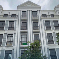 MIỄN PHÍ THÁNG ĐẦU. PHÒNG TRONG VINHOME GRAND PARK