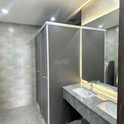 [Cho Thuê] Toà Nhà Phan Văn Trị Gò Vấp!!! 1200m2