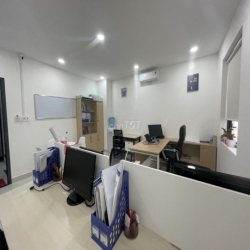 Cho thuê Văn Phòng sẵn nội thất vào làm việc luôn  tại Cityland Gò Vấp