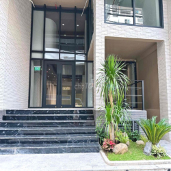 [Cho Thuê] Toà Nhà Phan Văn Trị Gò Vấp!!! 1200m2