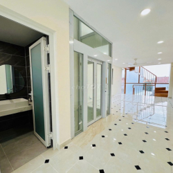 CHO THUÊ NHÀ ĐƯỜNG 47-QUỐC HƯƠNG, THẢO ĐIỀN, DT 4x20M, 4 LẦU TM, 55TR