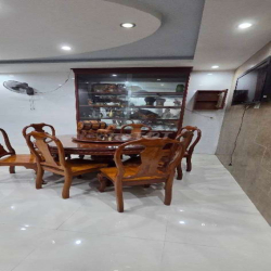 cần cho thuê biệt thự đường đông xoài DT:12x17 trệt 3 lầu st