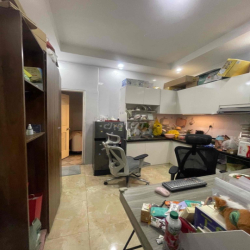 Phòng tách bếp full nội thất khu trung tâm