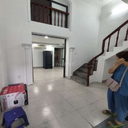 Cho thuê nhà mặt phố trần phú ba đình