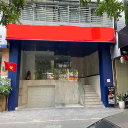 Chính chủ cho thuê 2 sàn tầng 3+4 (300m2) tòa nhà mặt phố mặt tiền 10m