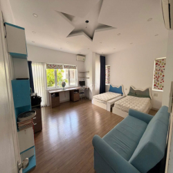 CHO THUÊ BIỆT THỰ KDC TẤN TRƯỜNG – ĐƯỜNG PHÚ THUẬN FULL NỘI THẤT