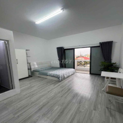 căn hộ 1 phòng ngủ và 2 phòng ngủ ban công tách bếp dt 50 m