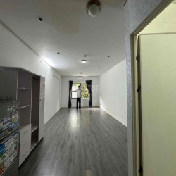 căn hộ 1 phòng ngủ và 2 phòng ngủ ban công tách bếp dt 50 m