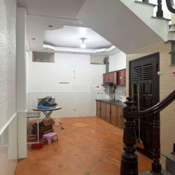 Cho thuê nhà Minh Khai 4 ngủ chỉ 11tr
