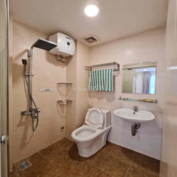 NHÀ LÀM BnB KHU VIP Q1 FULL NỘI THẤT