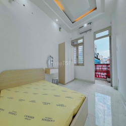 Cho thuê căn hộ studio tách bếp balcon full nt gần CV Lê Thị Riêng Q10