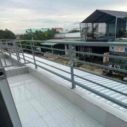 cho thuê kiot mới xây